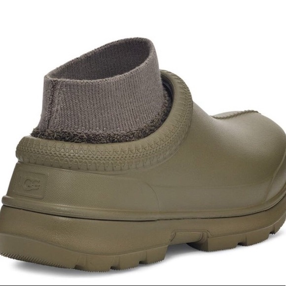 NEW Women's Tasman X weather boots by UGG Size 6 - Picture 2 of 4